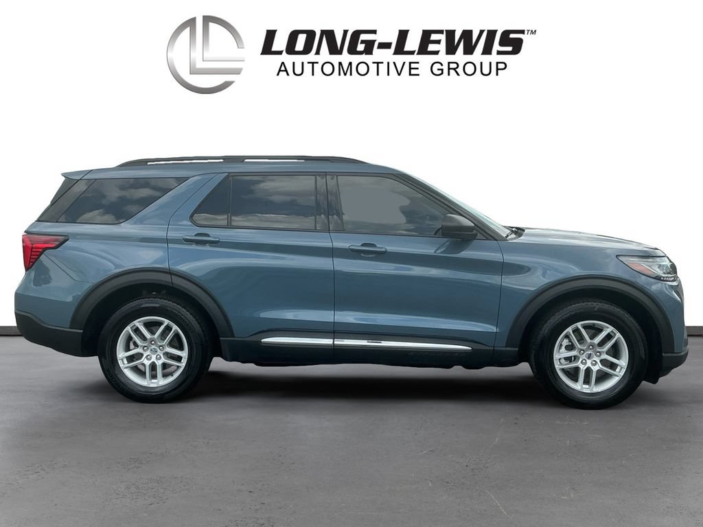 Used 2025 Ford Explorer Active RWD image 8