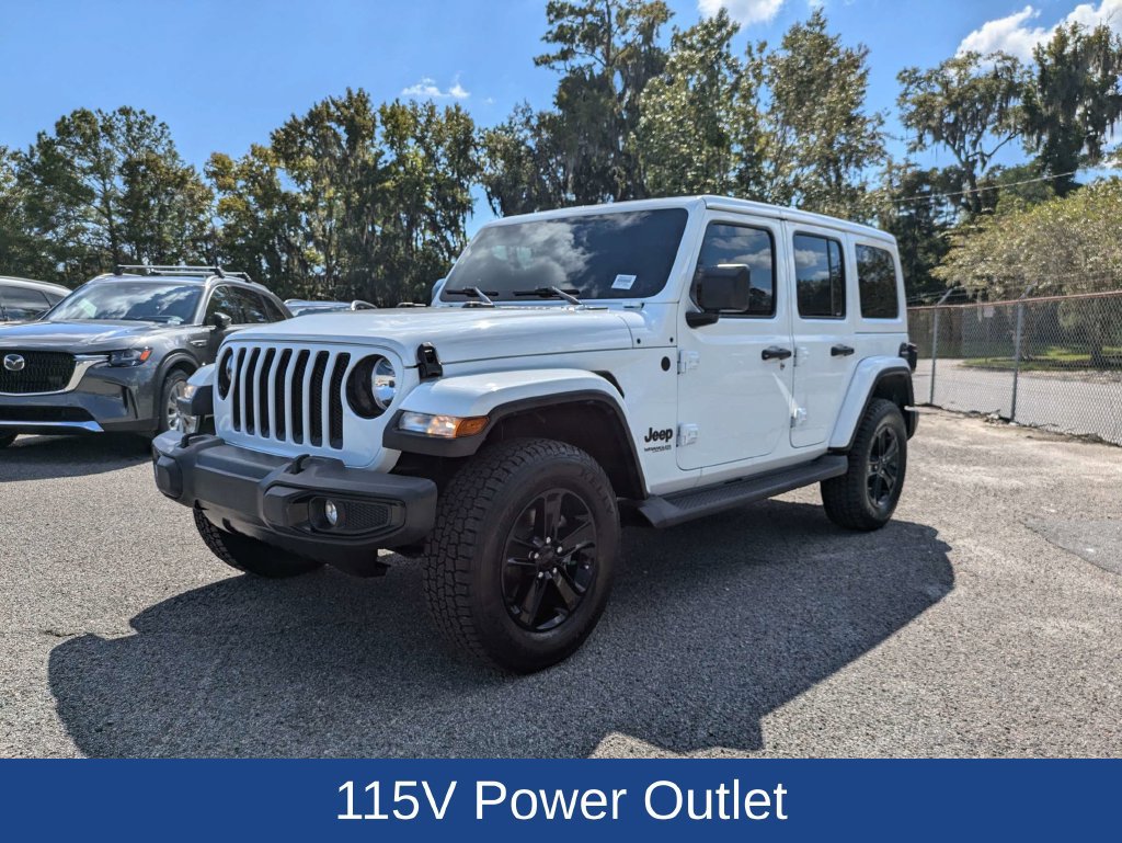 Used 2021 Jeep Wrangler Unlimited Sahara AWD/4WD image 8