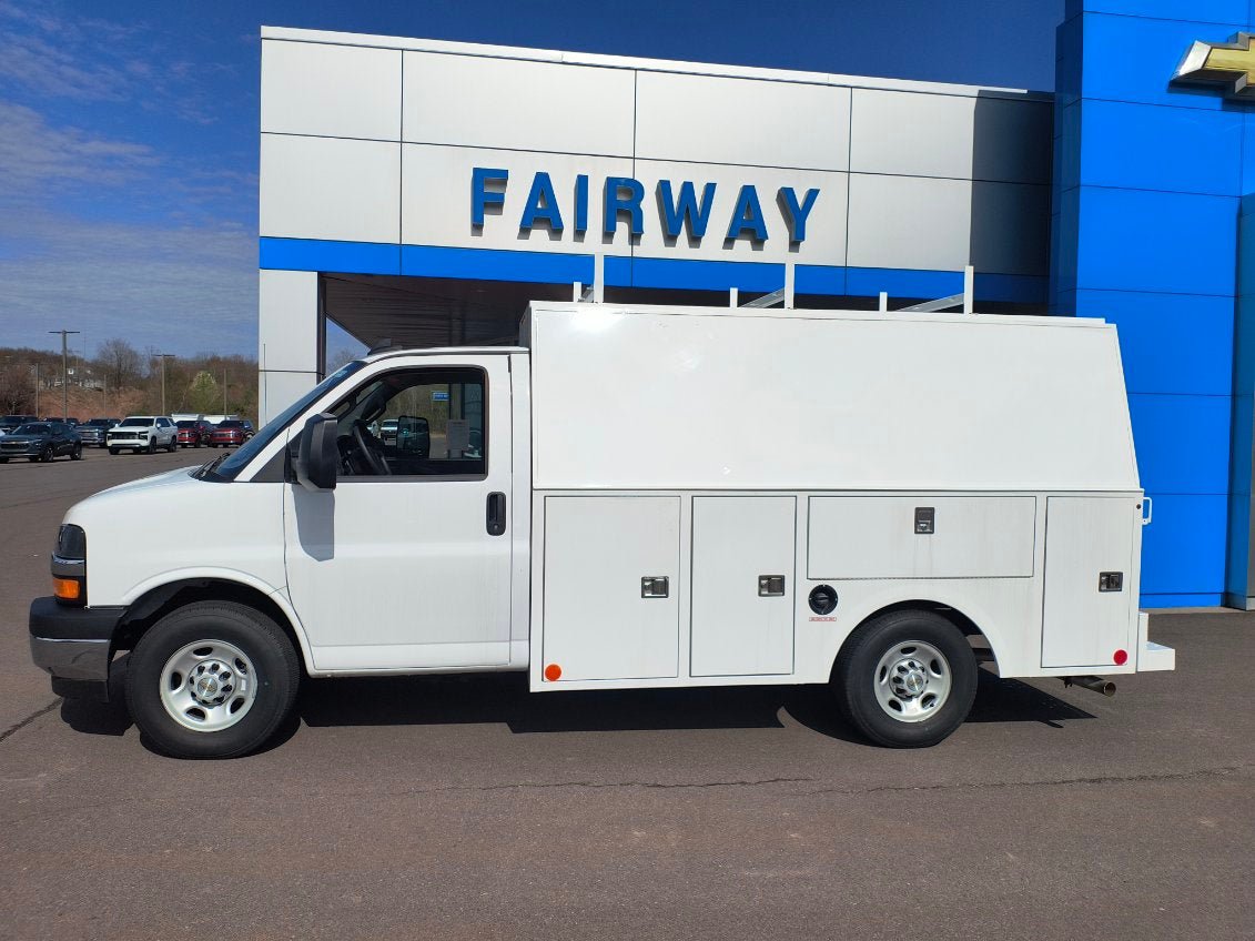 New 2024 Chevrolet Express 3500 w/ Power Convenience Package