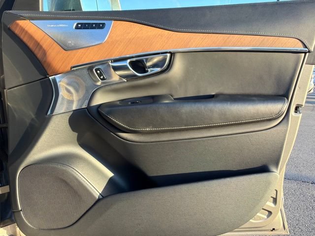 Used 2020 Volvo XC90 T6 Inscription w/ Protection Package Premier AWD/4WD image 8