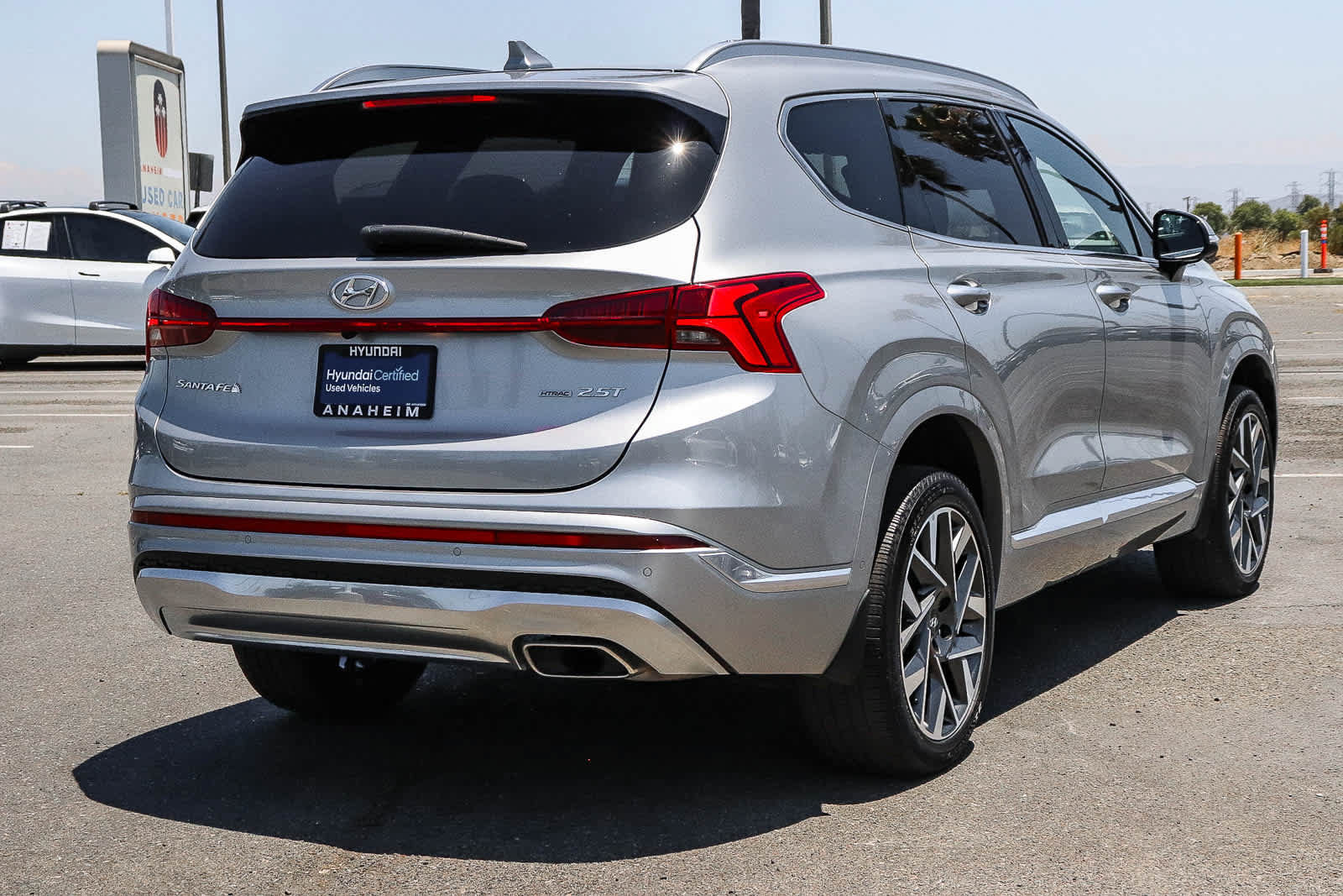 Used 2023 Hyundai Santa Fe Calligraphy AWD/4WD image 7