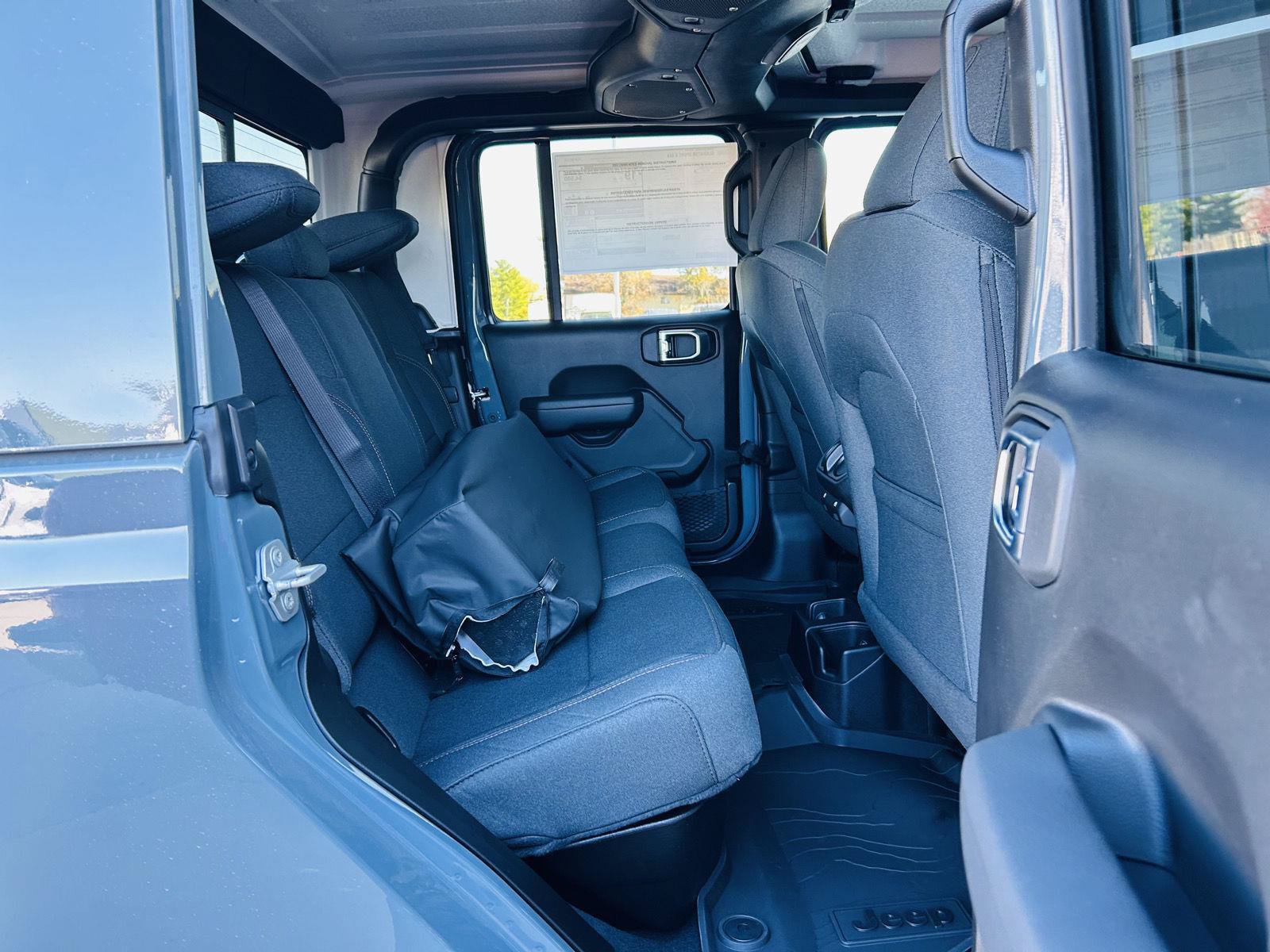New 2026 Jeep Gladiator Sport AWD/4WD image 28