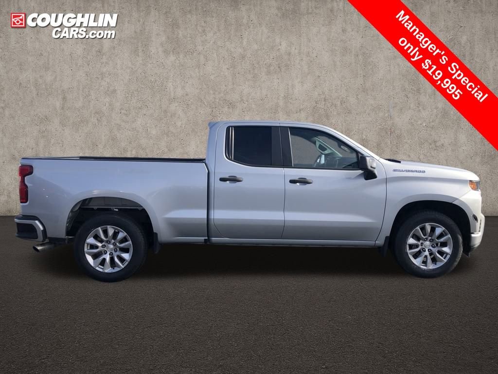Used 2019 Chevrolet Silverado 1500 Custom w/ Custom Convenience Package image 9