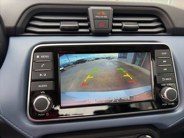New 2025 Nissan Versa SV w/ Trunk Package FWD image 16