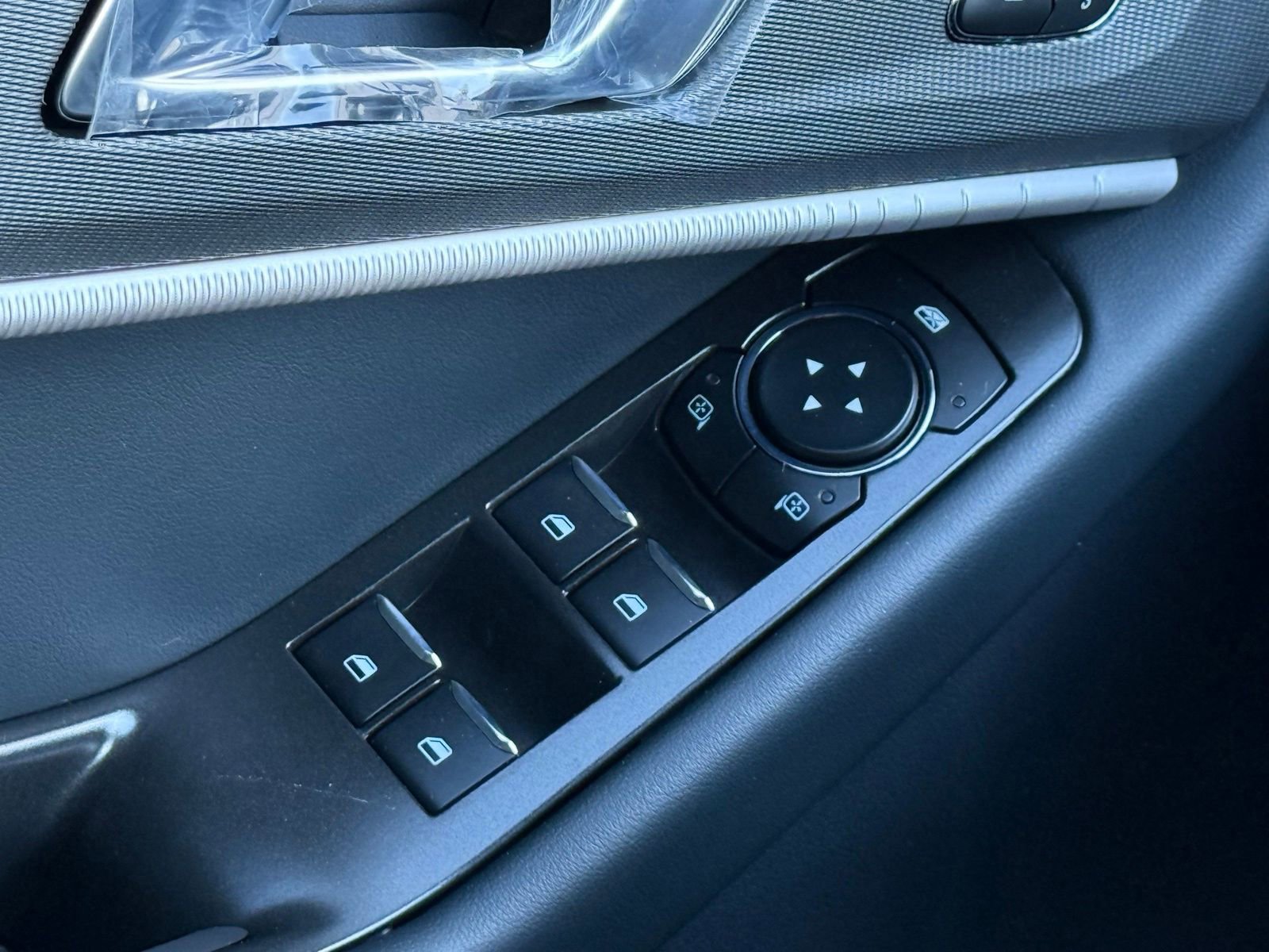 New 2026 Ford Explorer ST-Line image 38