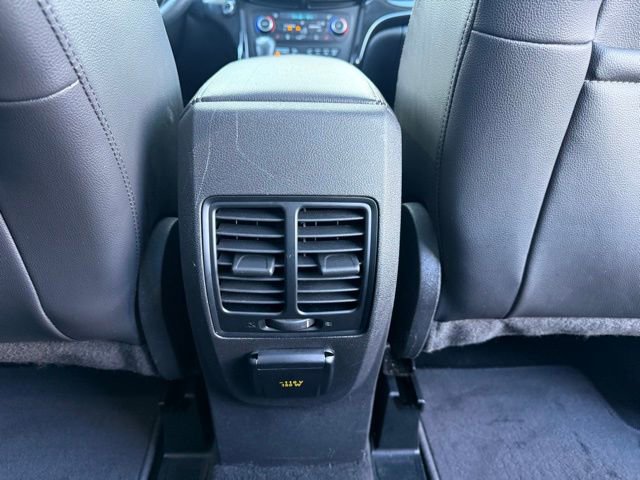 Used 2018 Ford Escape Titanium w/ Ford Safe & Smart Package image 25
