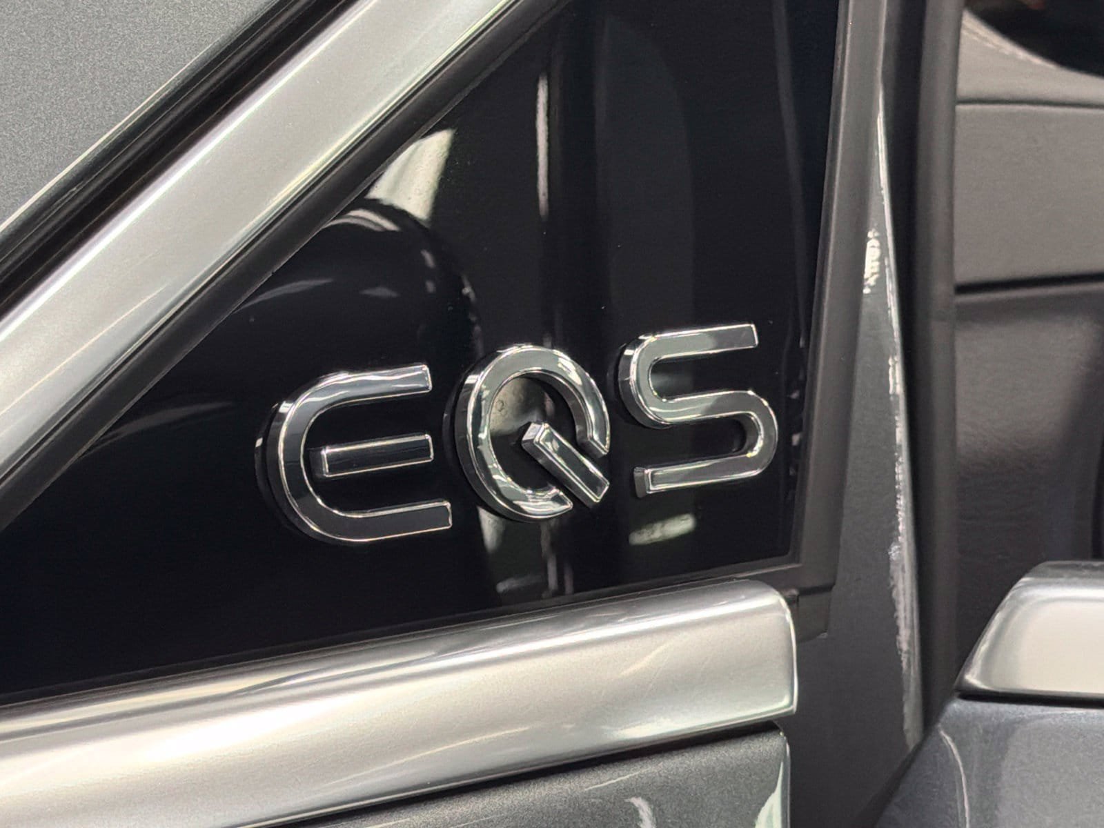 Certified 2023 Mercedes-Benz EQS 580 4MATIC SUV image 20