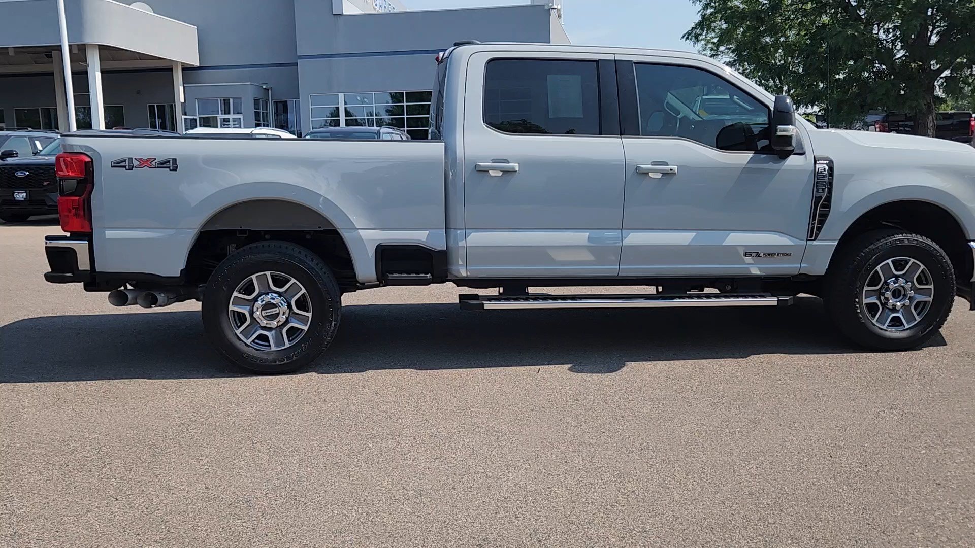 Certified 2025 Ford F250 Lariat AWD/4WD image 12