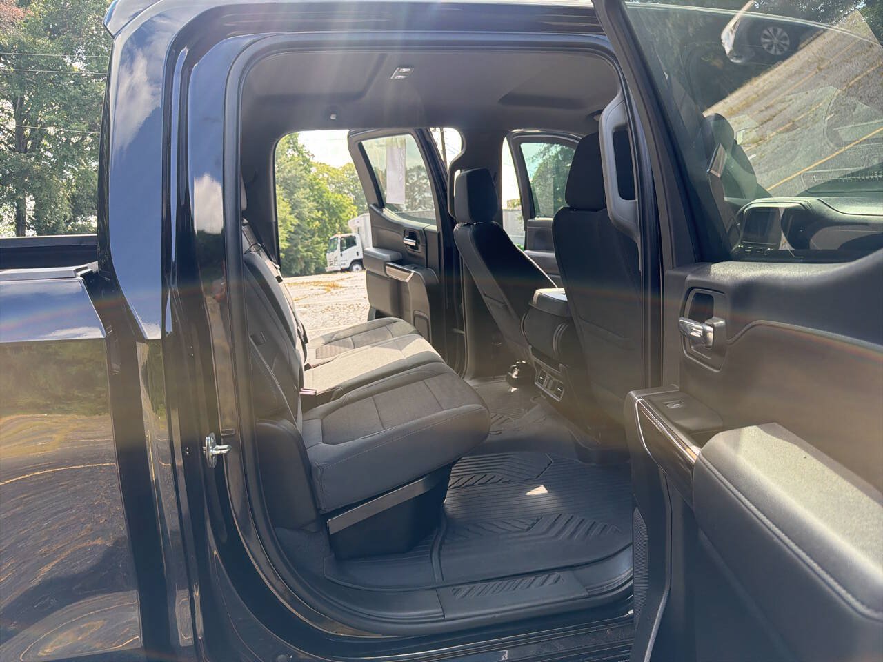 Used 2021 Chevrolet Silverado 1500 RST AWD/4WD image 25