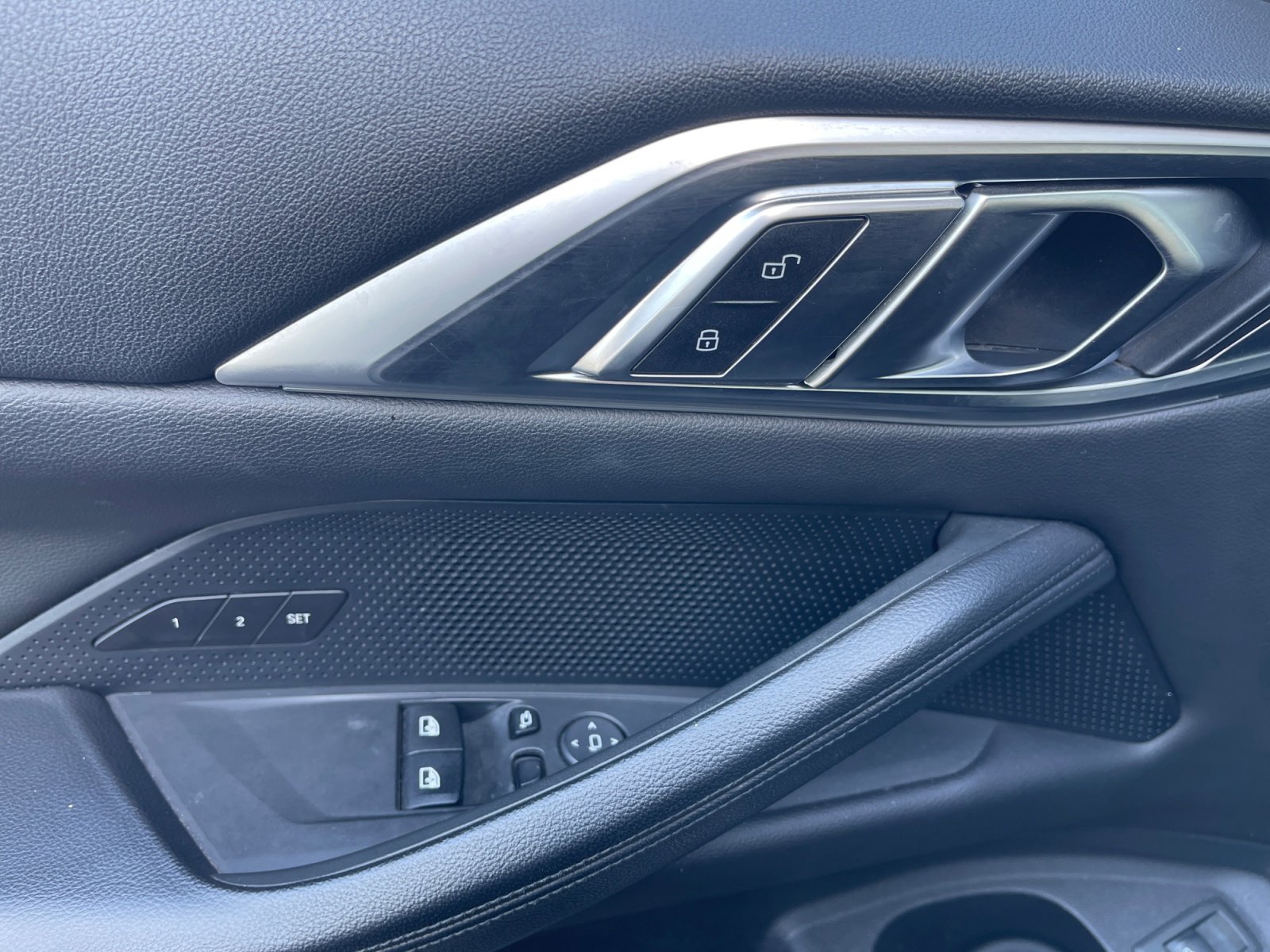 Used 2021 BMW 430i Coupe image 18