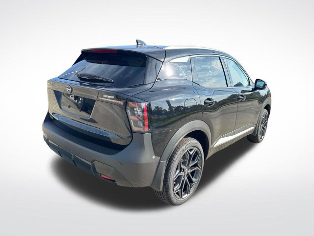 New 2027 Nissan Kicks SR FWD image 9