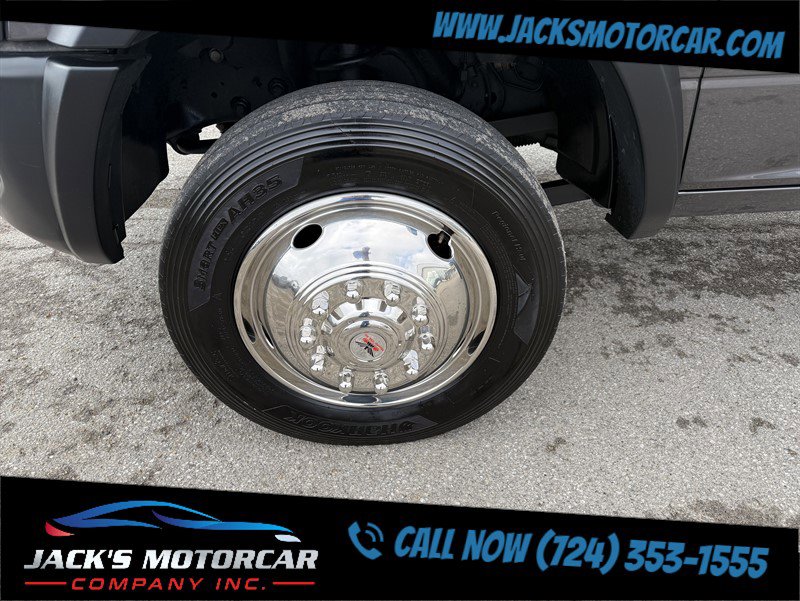 Used 2024 RAM 5500 Tradesman image 19