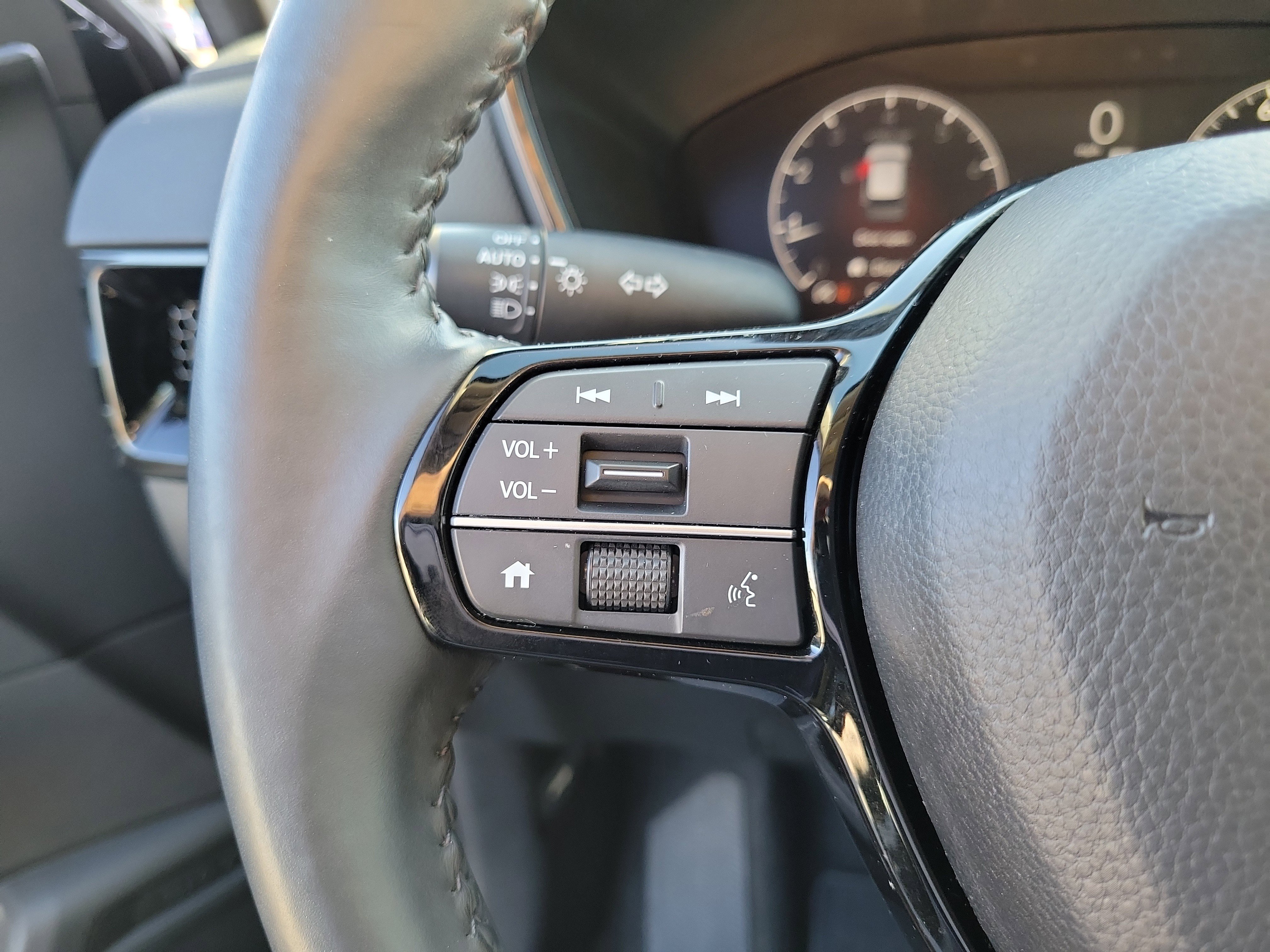 Used 2024 Honda CR-V EX-L image 23