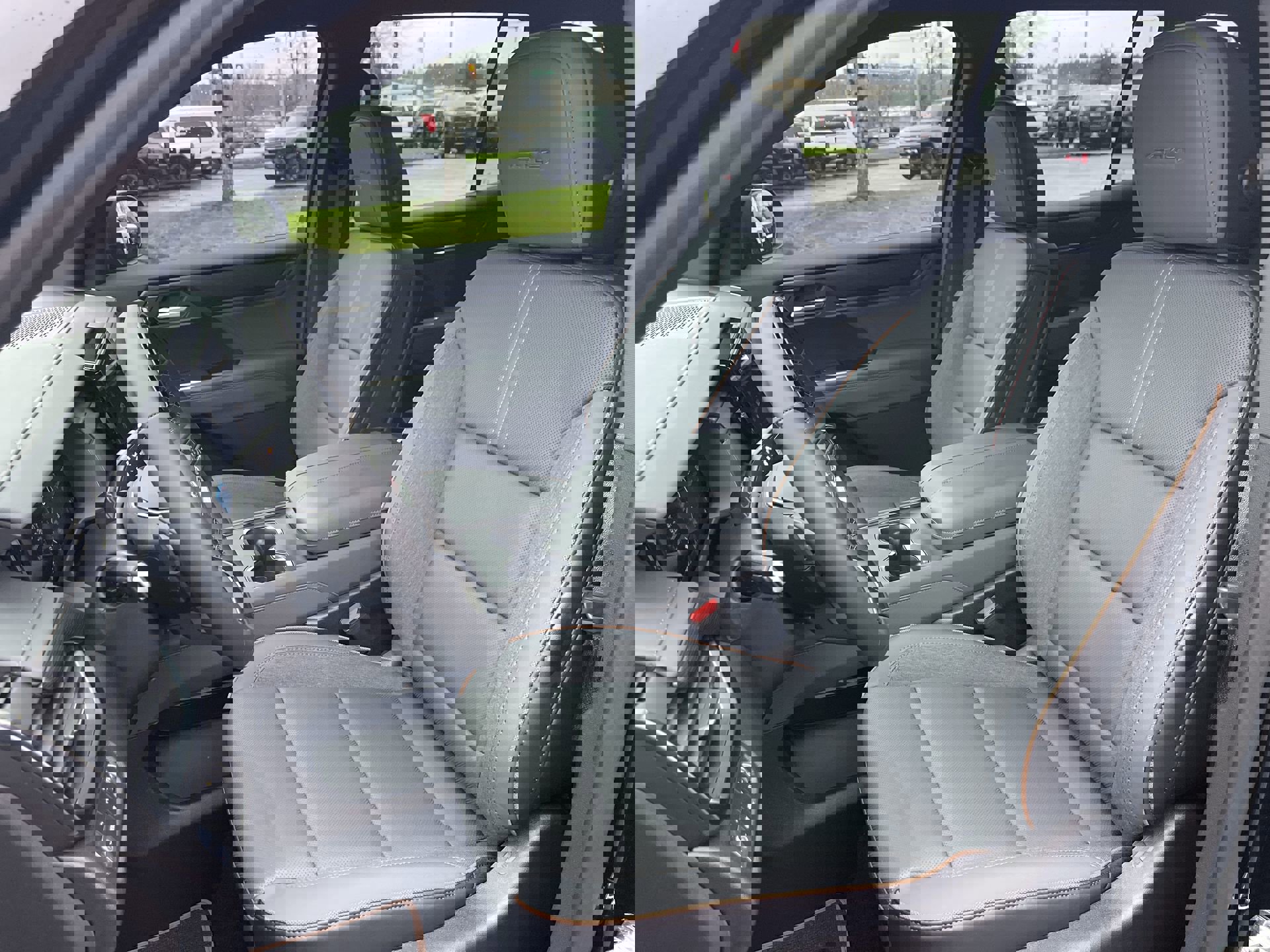 New 2026 GMC Acadia AT4 w/ Super Cruise Package image 53