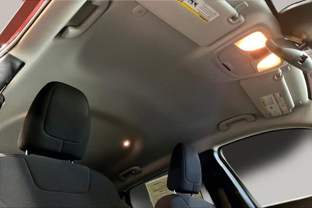 Used 2021 Jeep Cherokee Latitude image 27