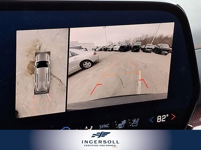 Used 2025 Chevrolet Traverse RS w/ LPO, Floor Liner Package image 17