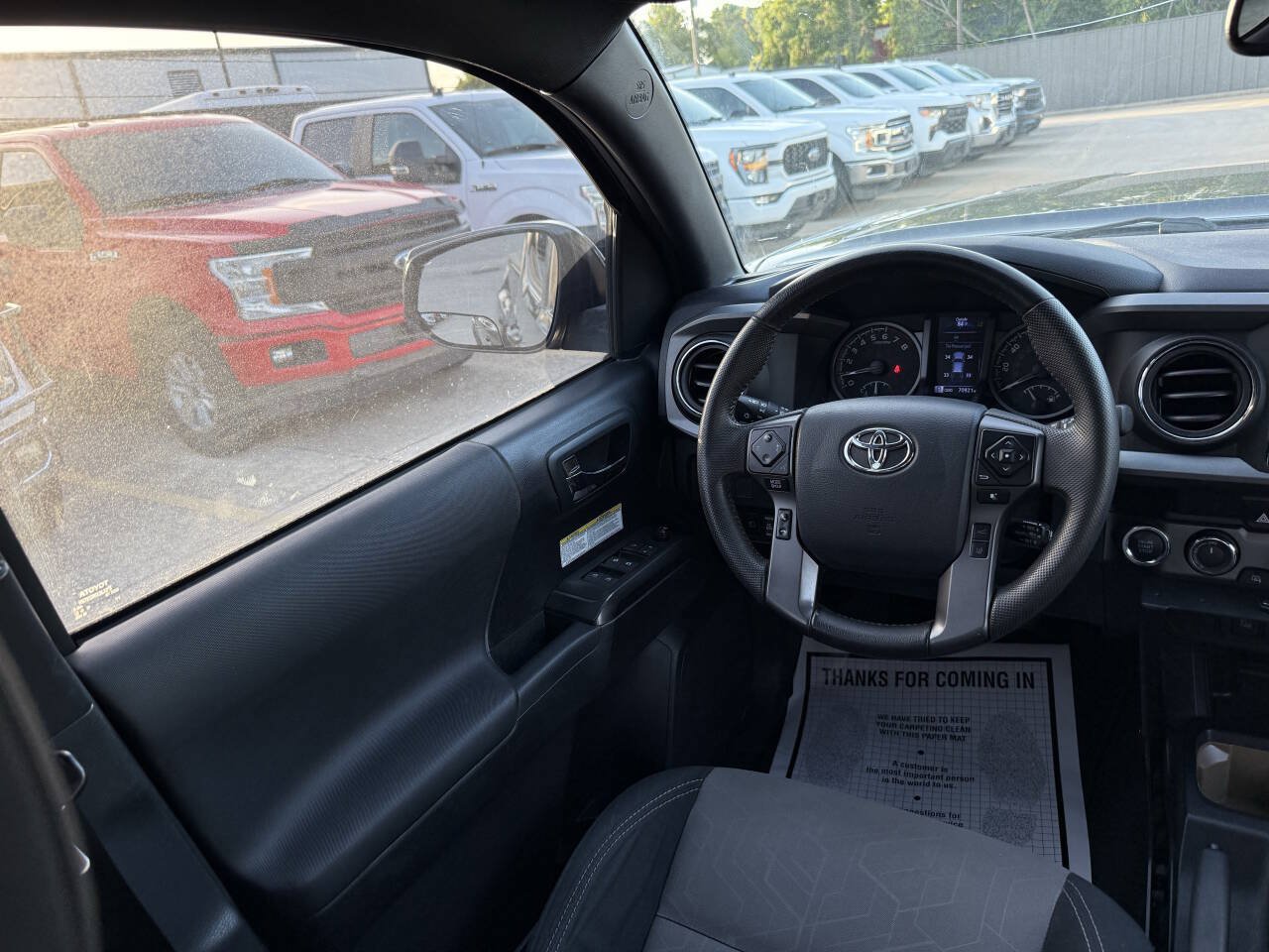 Used 2020 Toyota Tacoma TRD Off-Road AWD/4WD image 19