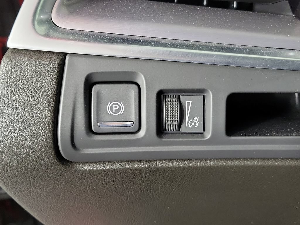 Certified 2023 Cadillac XT5 Luxury FWD image 31