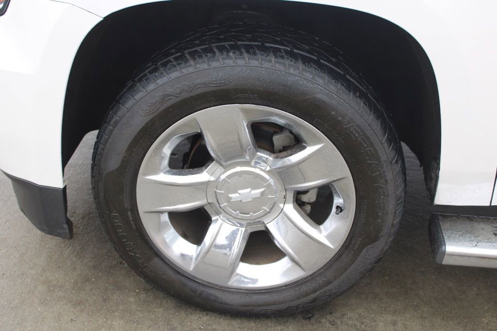 Used 2017 Chevrolet Tahoe LT w/ LT Signature Package image 12