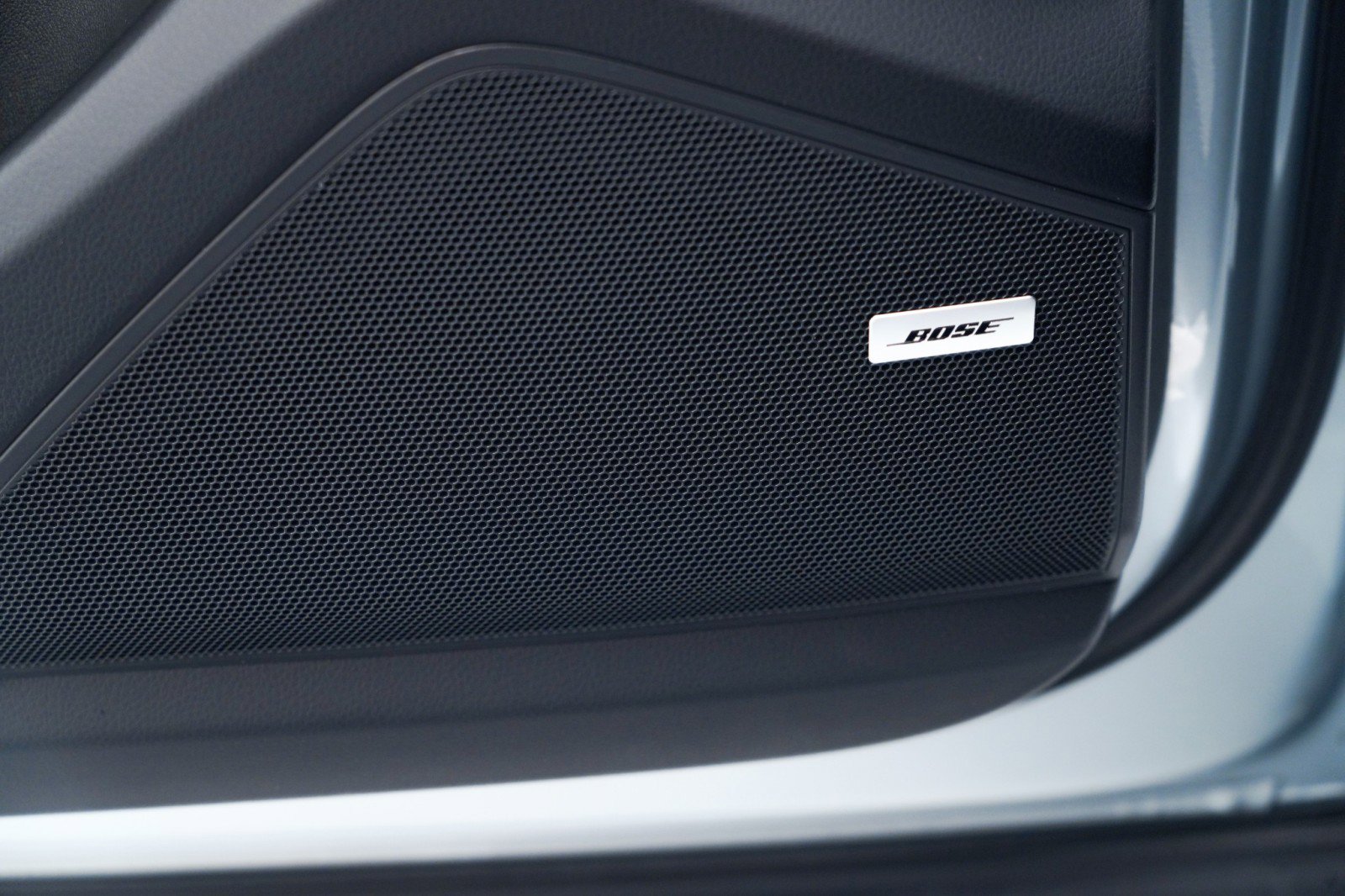 New 2026 Porsche Cayenne image 25