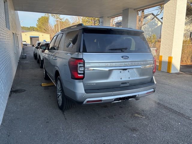 Used 2023 Ford Expedition Limited image 7