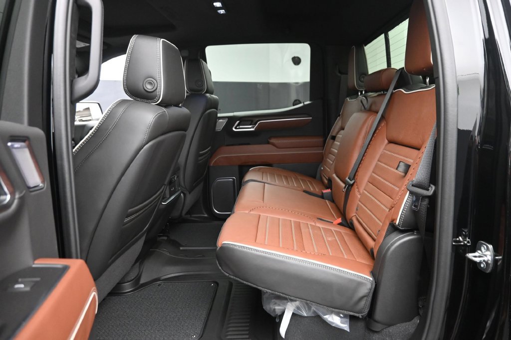 New 2026 GMC Sierra 1500 Denali Ultimate AWD/4WD image 12