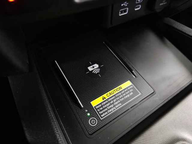 Used 2025 Honda Passport TrailSport image 32