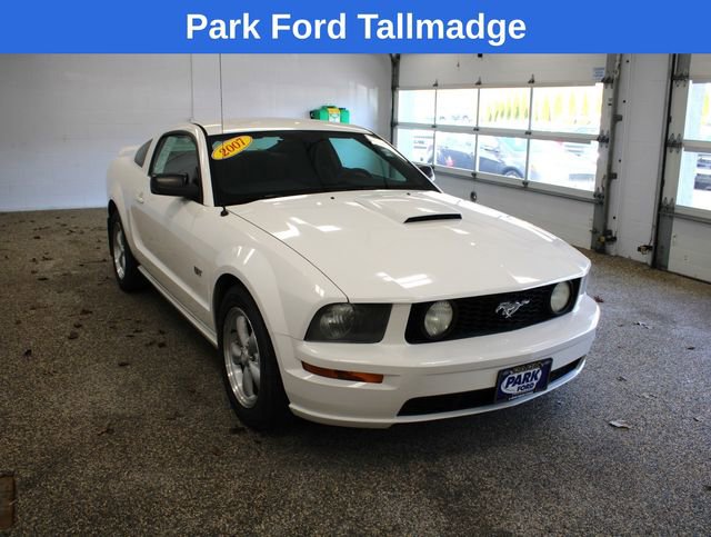 Used 2007 Ford Mustang GT image 8