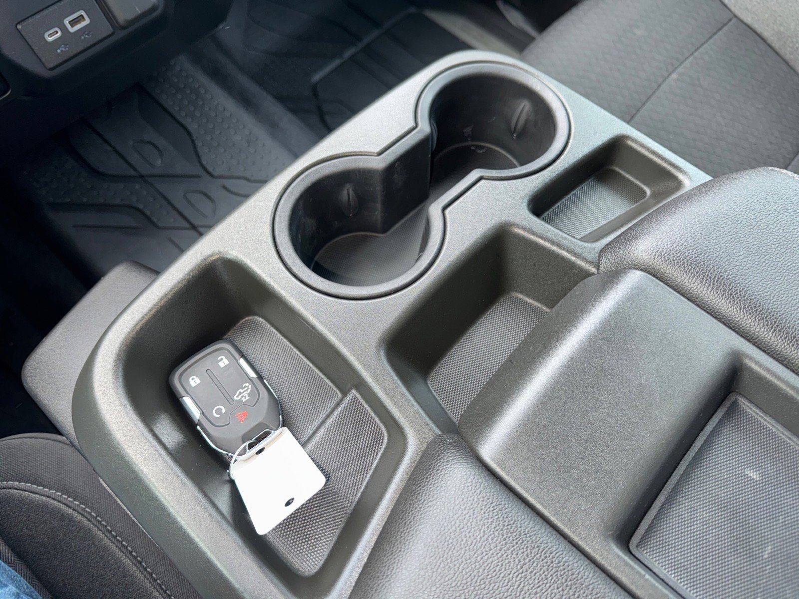 Used 2019 Chevrolet Silverado 1500 LT Trail Boss w/ Bed Protection Package image 13