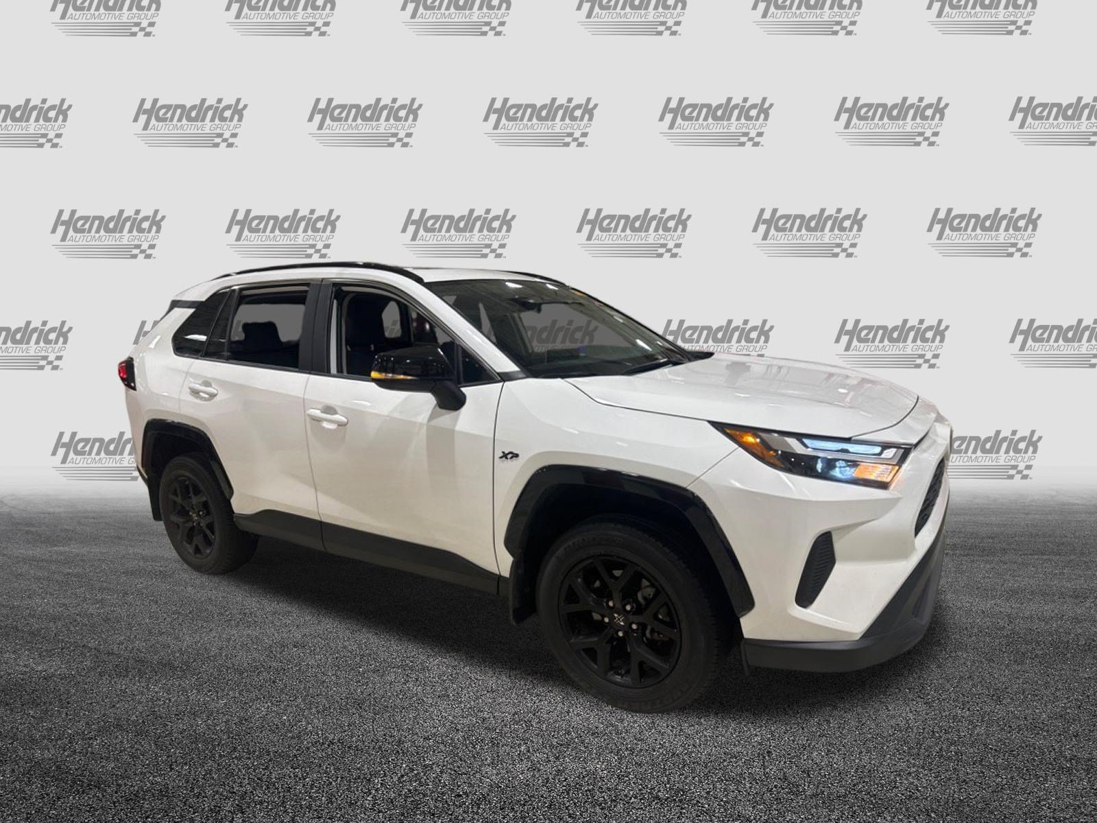 Used 2024 Toyota RAV4 XLE w/ Convenience Package FWD image 3
