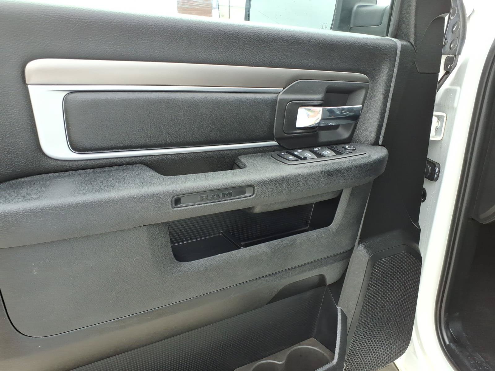 Used 2024 RAM 1500 Classic Warlock AWD/4WD image 12
