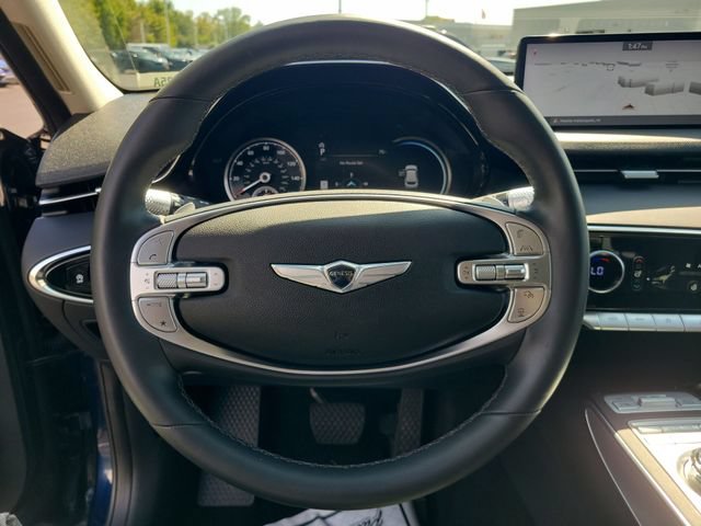 Used 2023 Genesis GV70 2.5T w/ Select Package AWD/4WD image 32