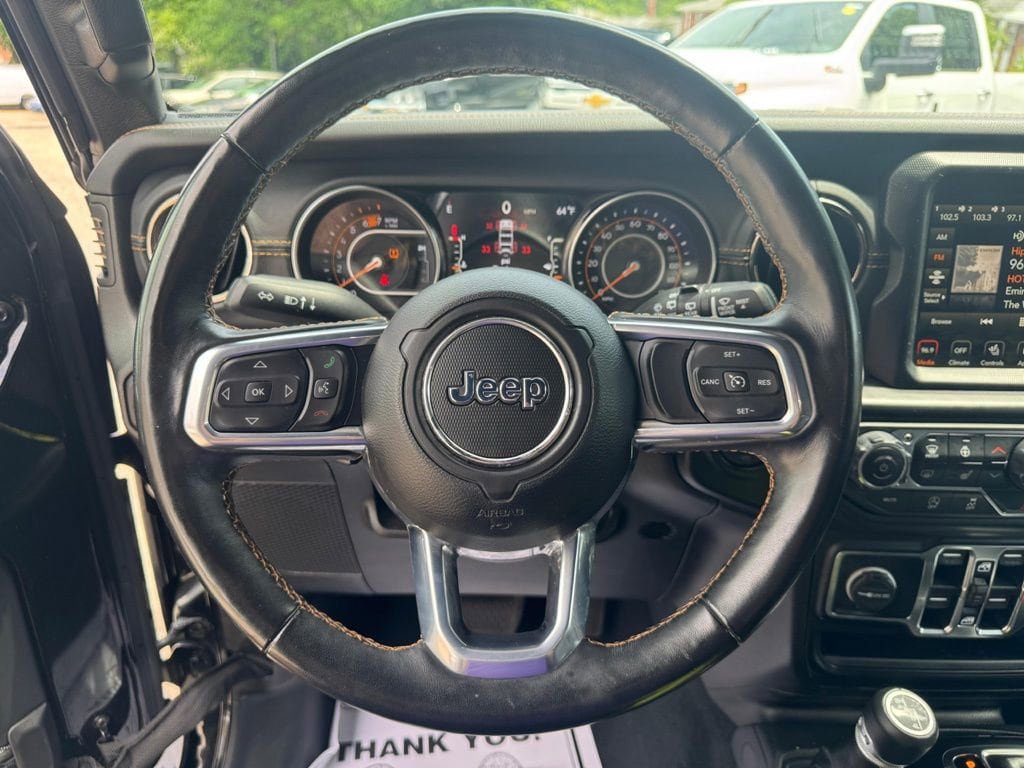 Used 2022 Jeep Wrangler Unlimited Sahara AWD/4WD image 24
