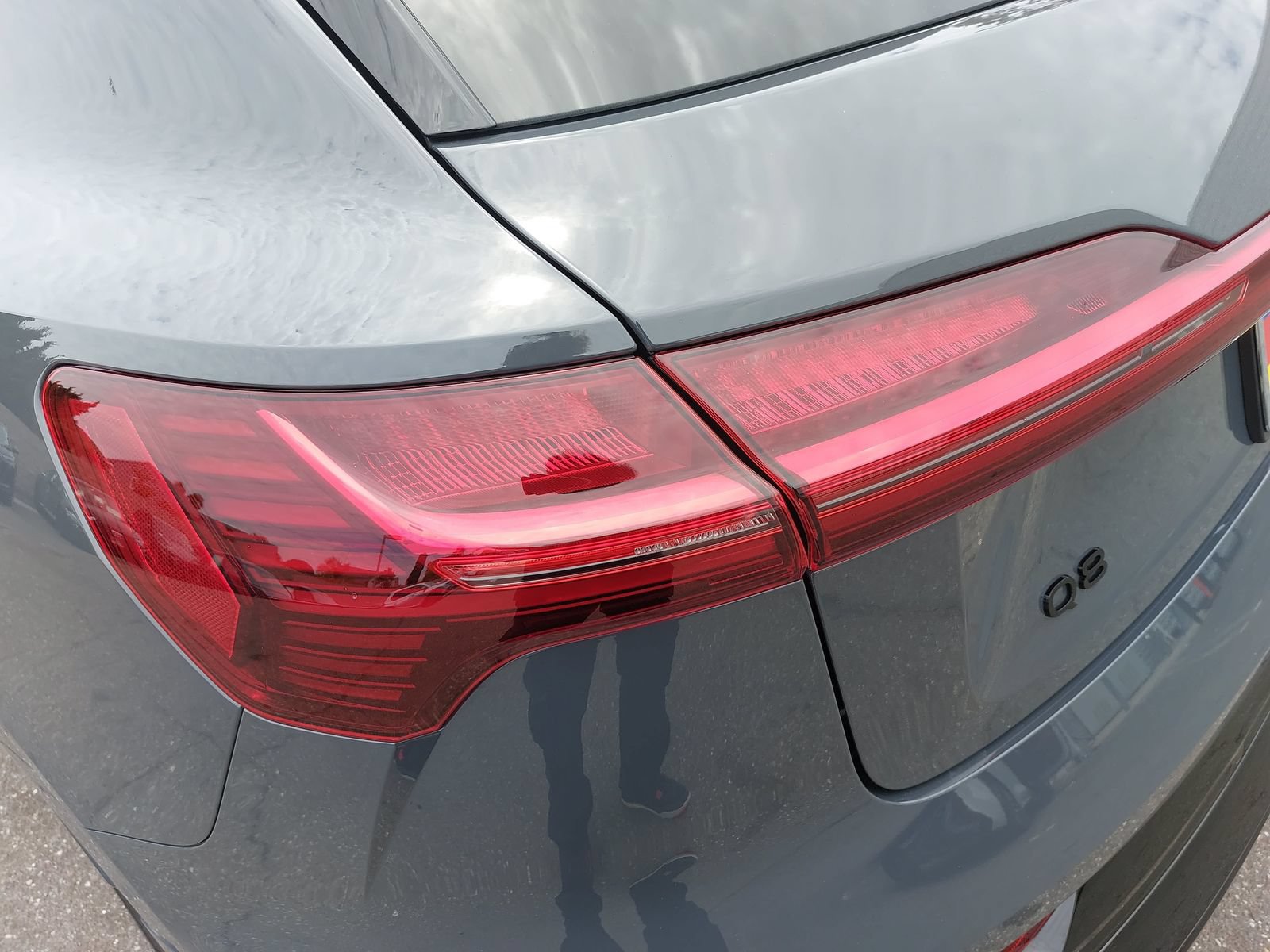 Used 2024 Audi Q8 e-tron Premium AWD/4WD image 38