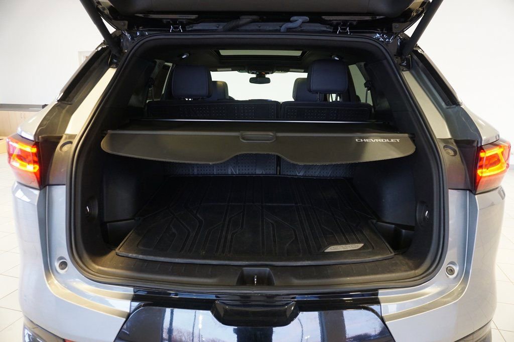 Certified 2023 Chevrolet Blazer RS w/ Enhanced Convenience Package image 32