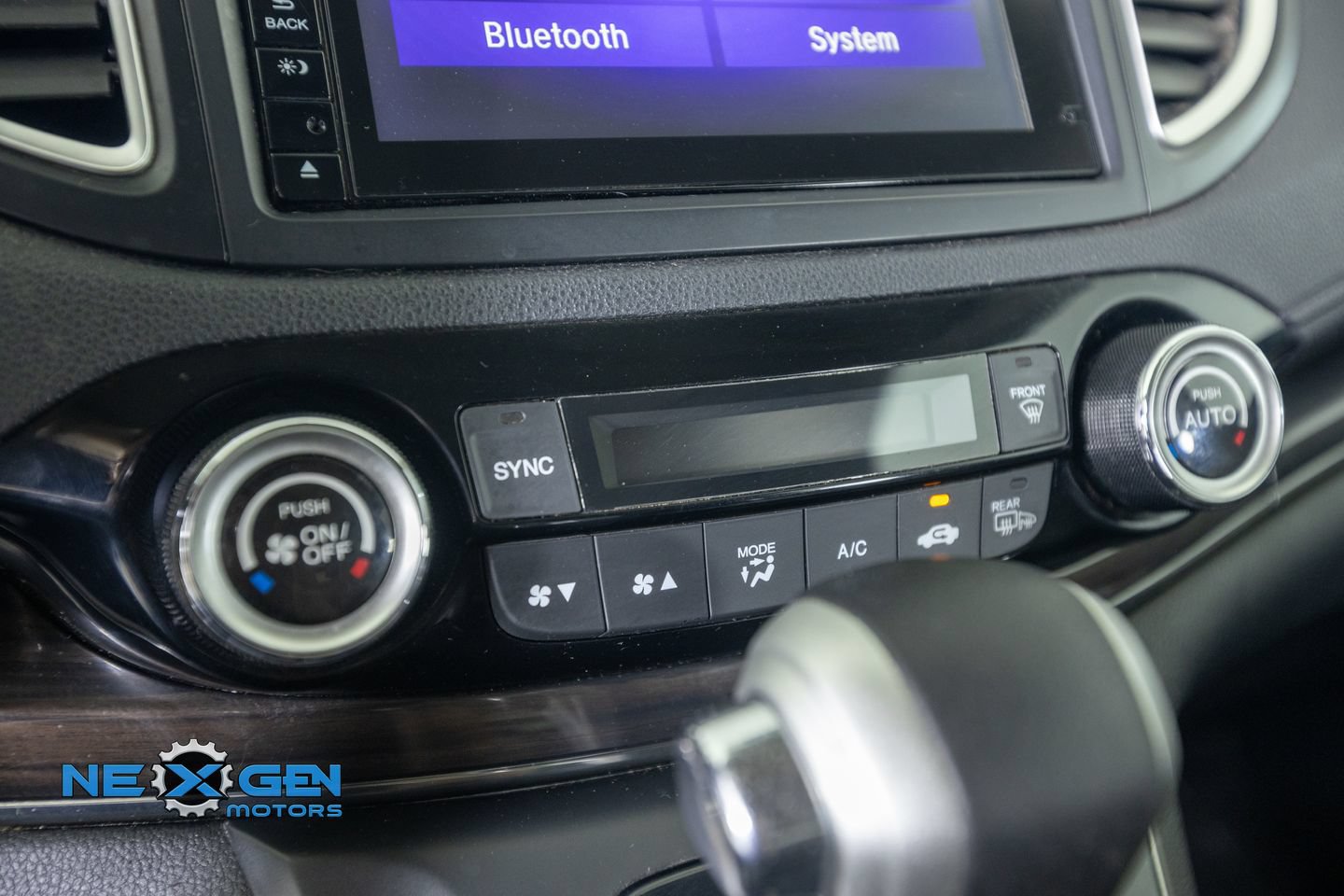 Used 2015 Honda CR-V EX-L image 18