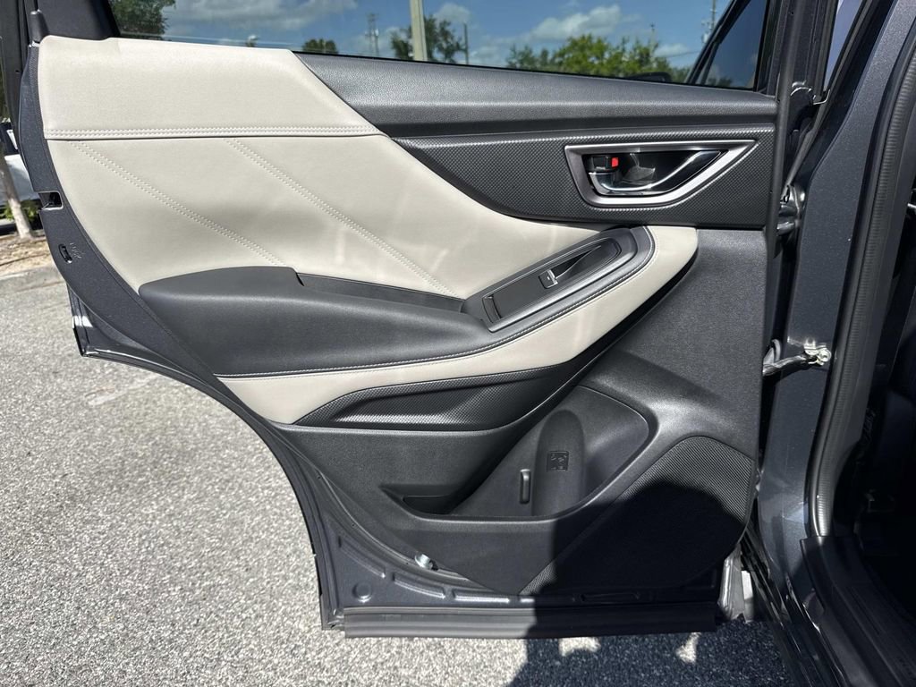 Used 2022 Subaru Forester Limited w/ Popular Package #2 image 13