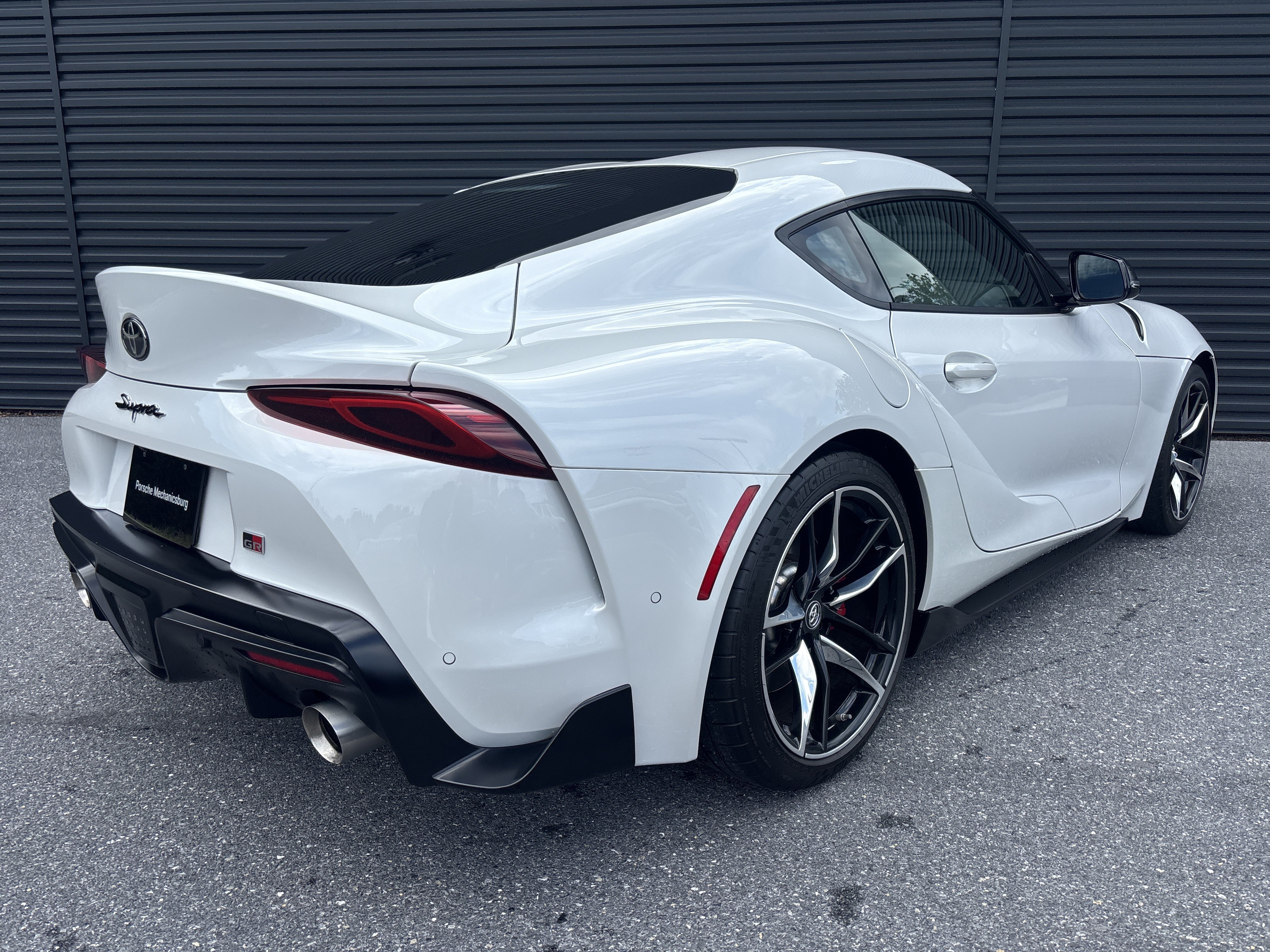 Used 2021 Toyota Supra Premium w/ Driver Assist Package RWD image 5