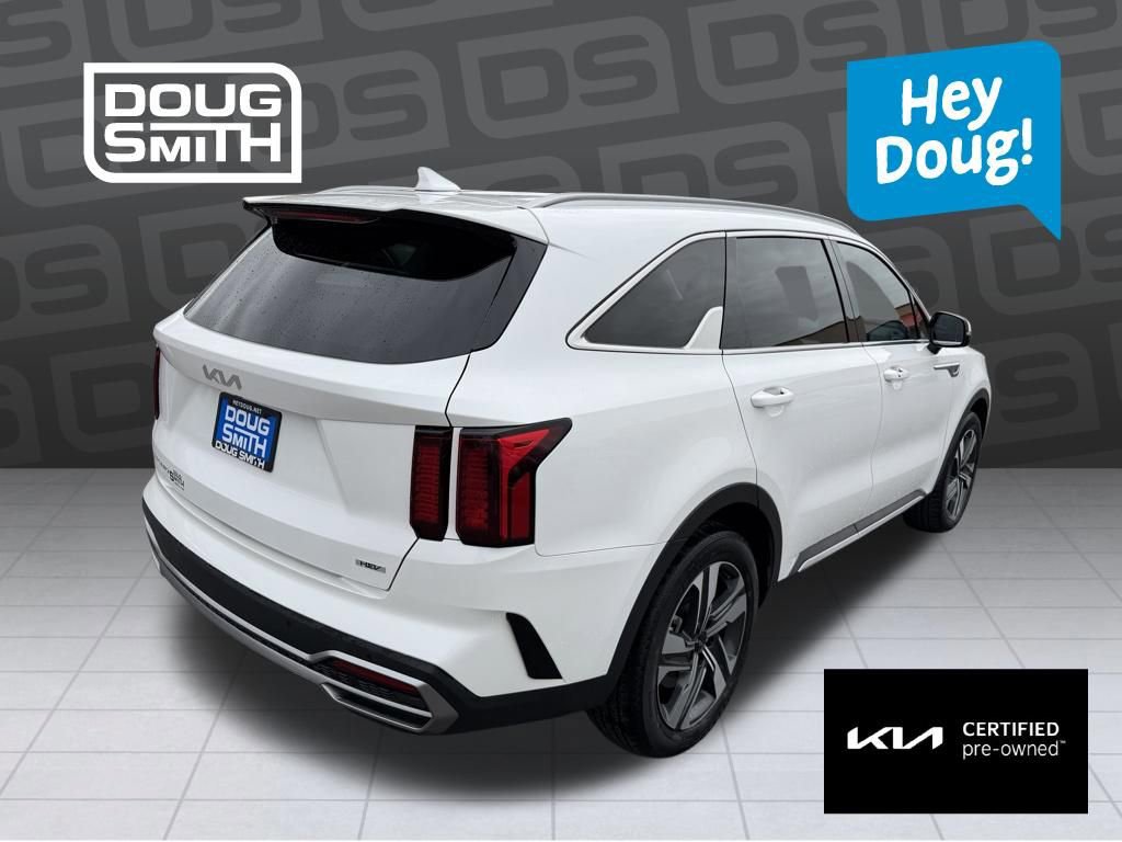 Certified 2023 Kia Sorento EX image 6