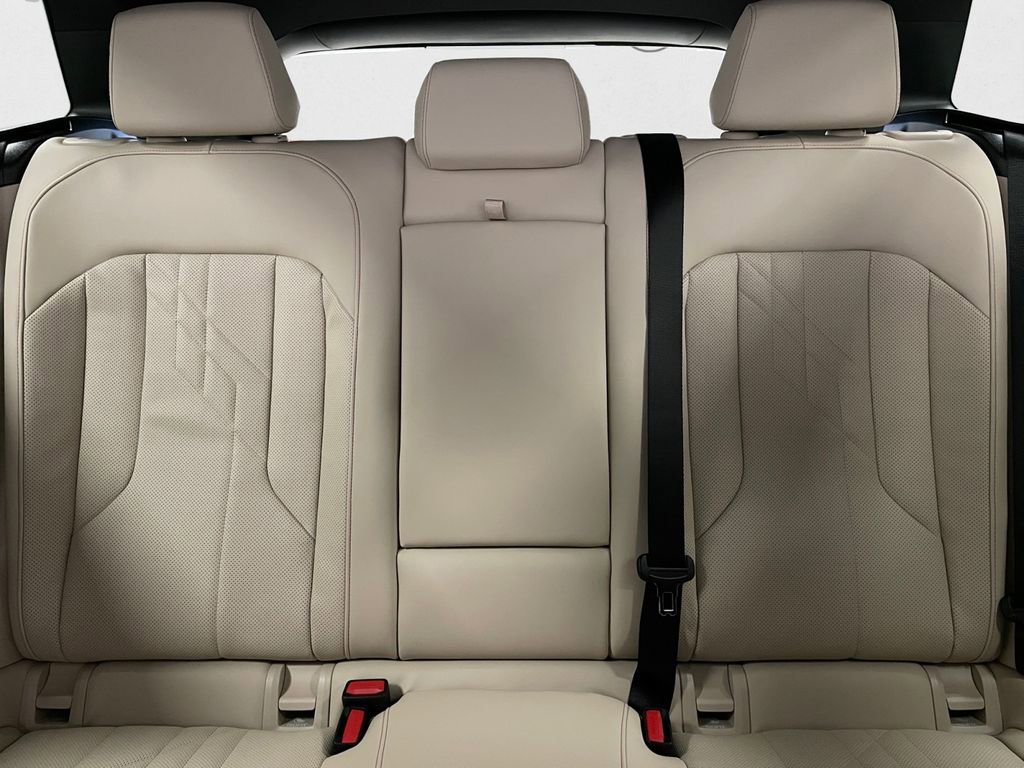 New 2026 BMW X3 xDrive30 w/ Premium Package image 11