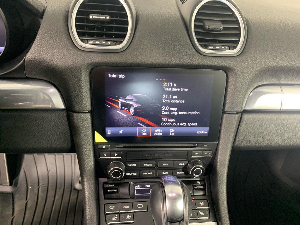 Used 2019 Porsche 718 Cayman S RWD image 25