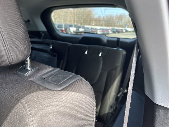 Used 2023 Ford Explorer XLT AWD/4WD image 15