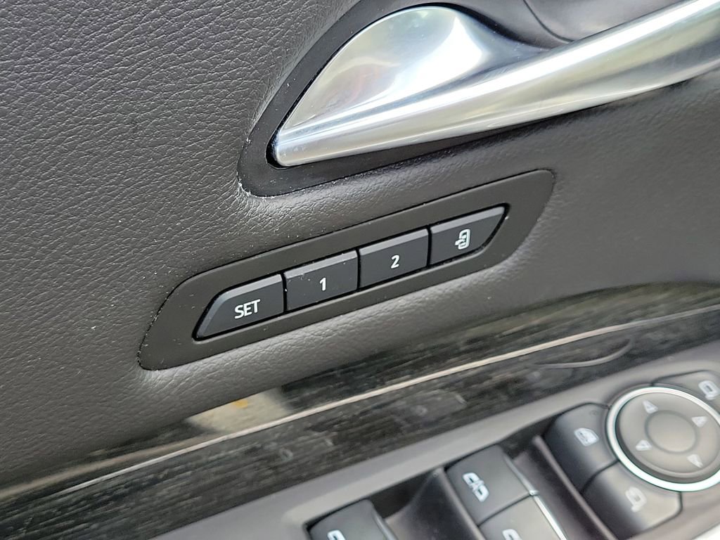 Used 2020 Cadillac XT4 Premium Luxury image 20