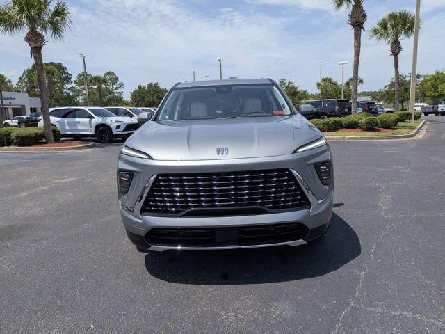 New 2026 Buick Enclave Avenir w/ Super Cruise Package FWD image 8