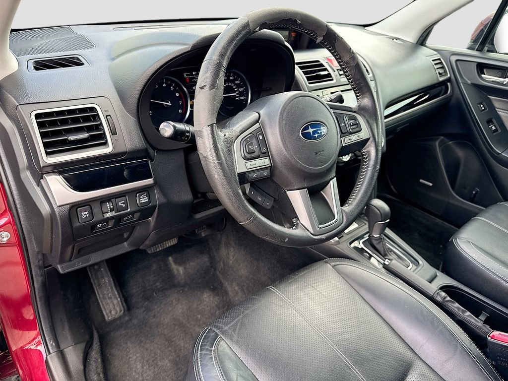 Used 2017 Subaru Forester 2.5i Touring AWD/4WD image 11