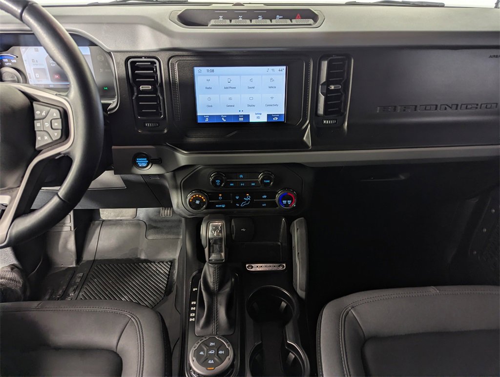 Used 2023 Ford Bronco Big Bend w/ Sasquatch Package image 24