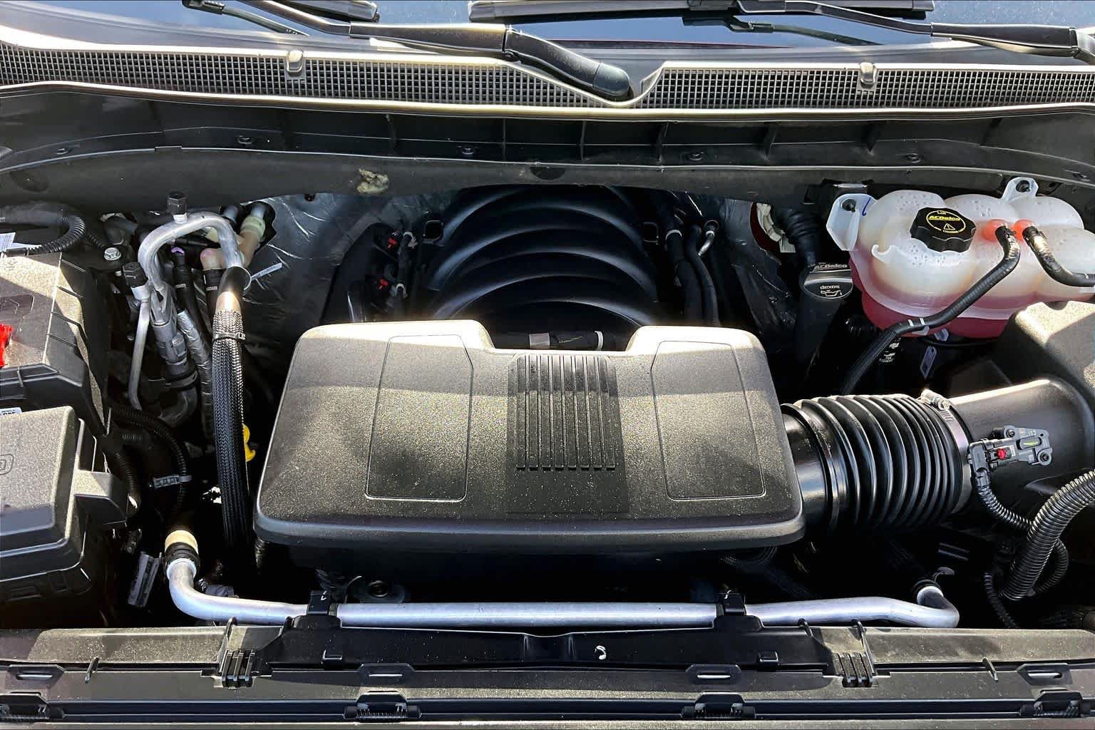 Certified 2025 Chevrolet Suburban RST w/ Comfort Package RWD image 62