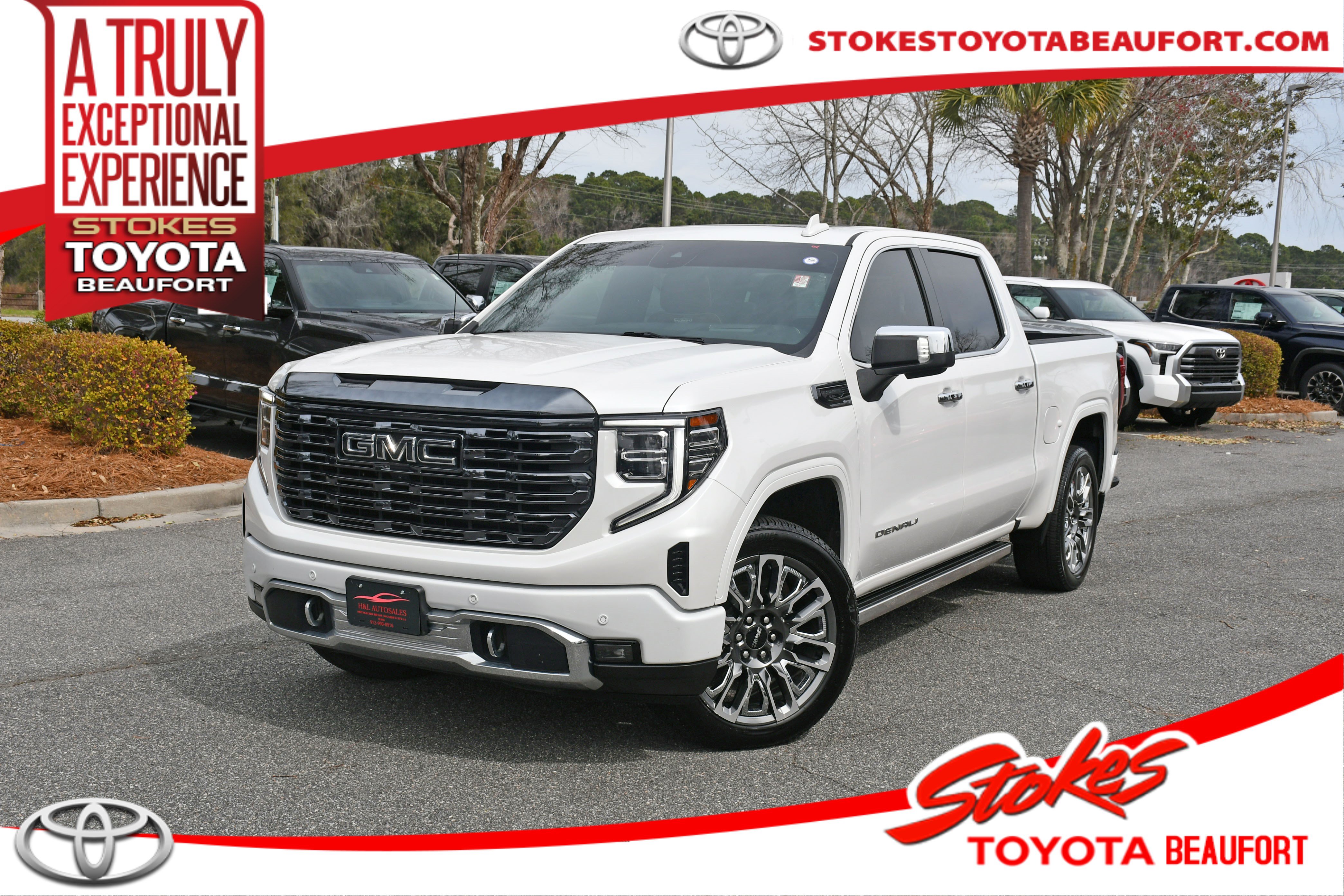 Used 2024 GMC Sierra 1500 Denali Ultimate AWD/4WD image 1
