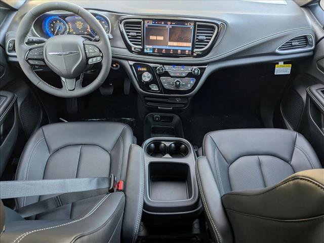 New 2026 Chrysler Pacifica Select w/ S Appearance Package AWD/4WD image 14