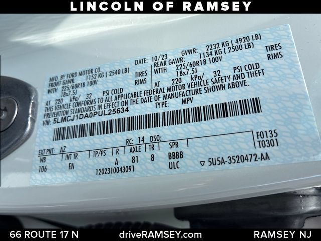Certified 2023 Lincoln Corsair AWD image 29